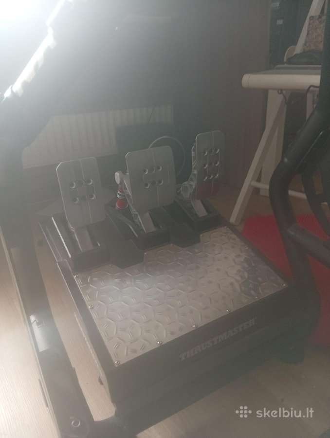 Thrustmaster t300 +Tlcm pedalai - nuotraukos Nr. 2