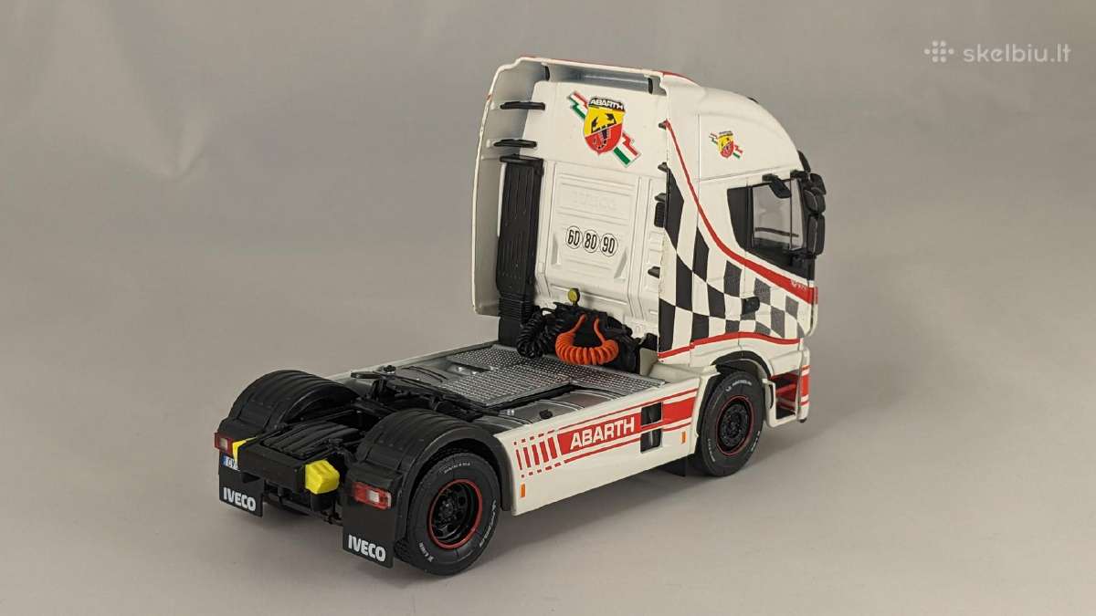 1/43 modeliukai Iveco Stralis Hi-way 2016 Abarth - nuotraukos Nr. 4