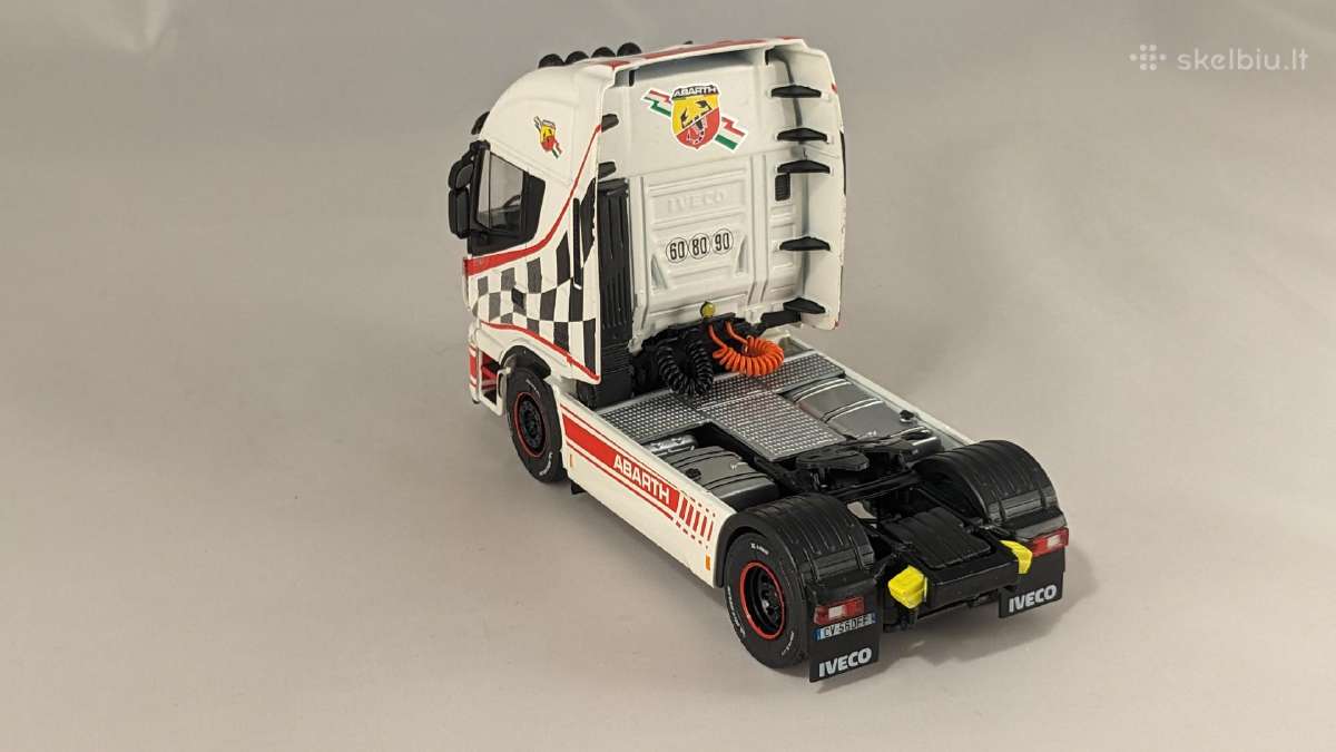 1/43 modeliukai Iveco Stralis Hi-way 2016 Abarth - nuotraukos Nr. 5