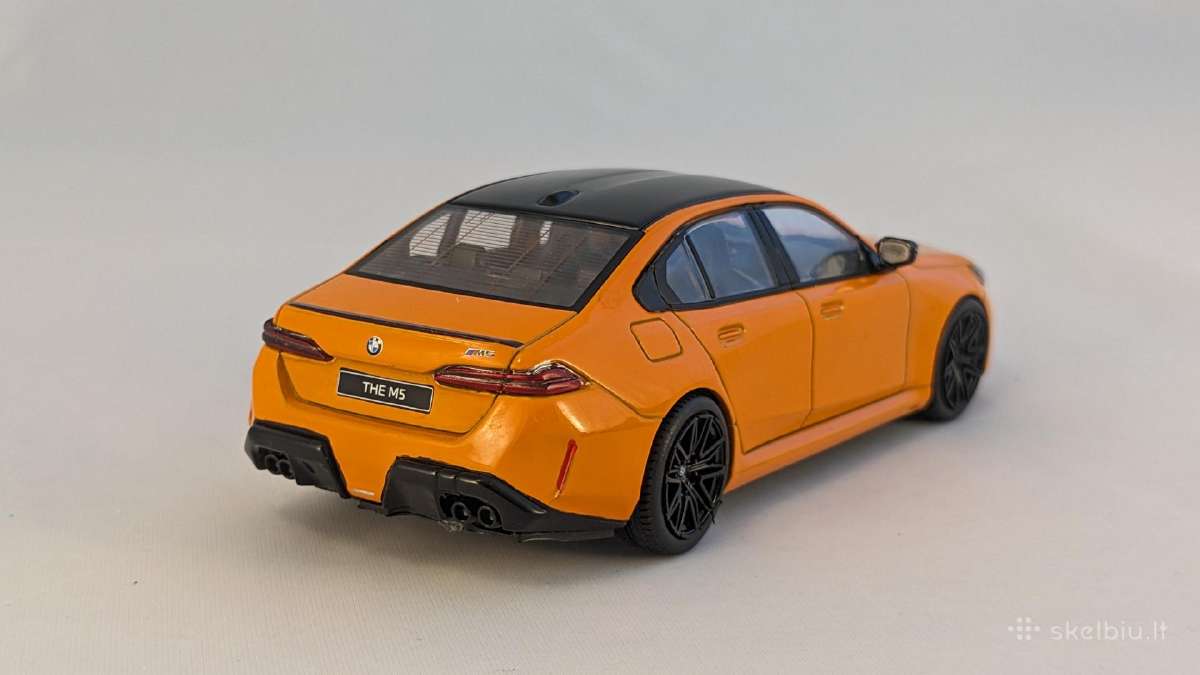 1/43 modeliukai Bmw 5 G90 2024 M5 Sedan - nuotraukos Nr. 4