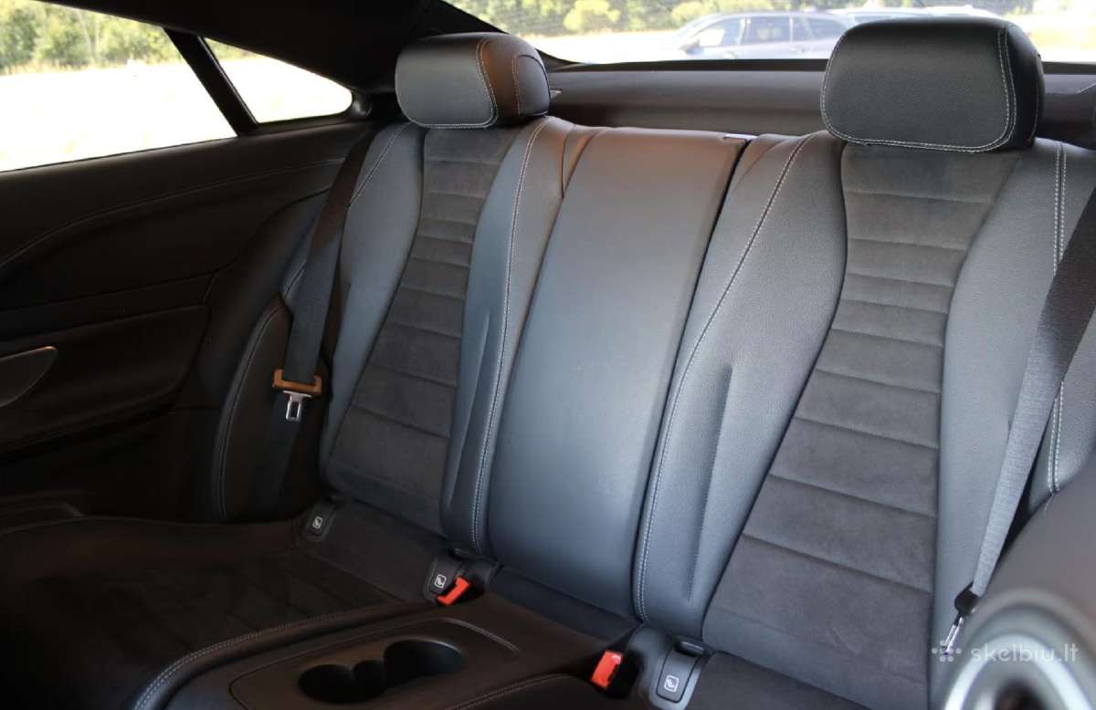 Mercedes Benz E300 coupe - nuotraukos Nr. 12