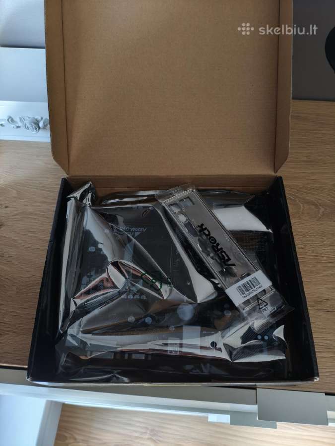 Asrock a320m Dvs R.4 Kaip naujas - nuotraukos Nr. 2