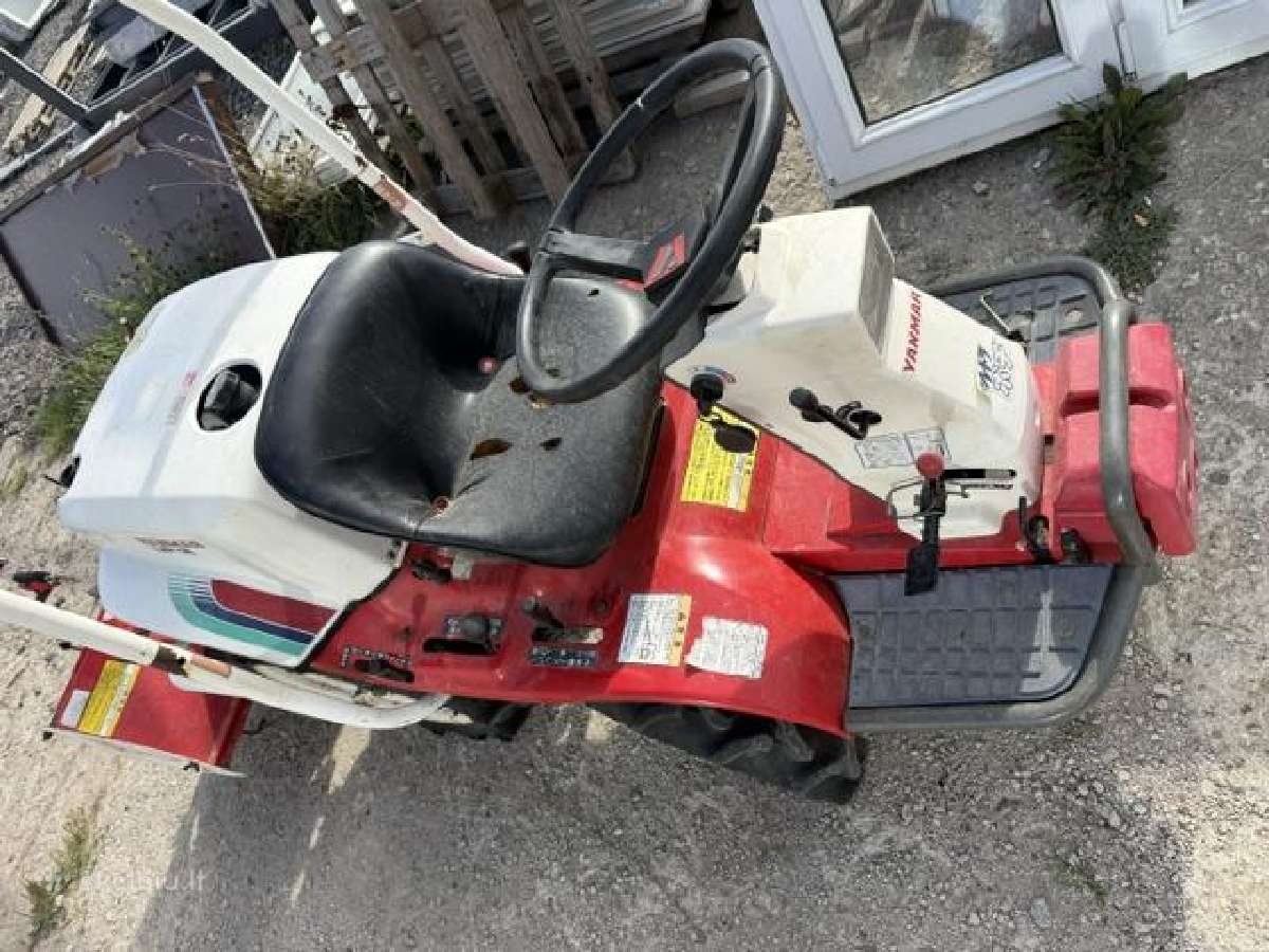 Yanmar Up-2 traktoriukas - nuotraukos Nr. 4