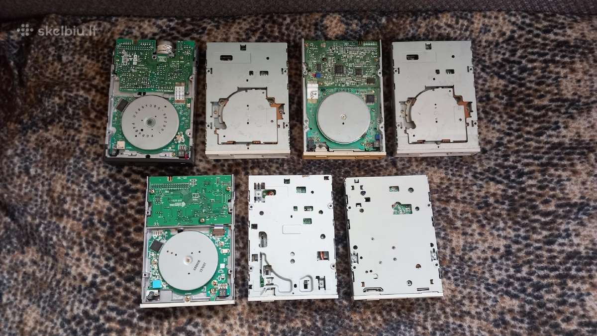 7 vnt. Floppy + 4 vnt. CD įrenginių + Dovana HDD - nuotraukos Nr. 3