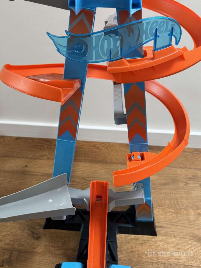 Trasa hot wheels sky crasher - nuotraukos Nr. 5