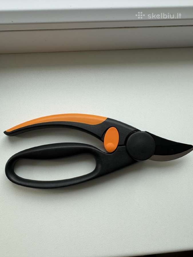 Fiskars sekatorius Fingerloop - nuotraukos Nr. 3