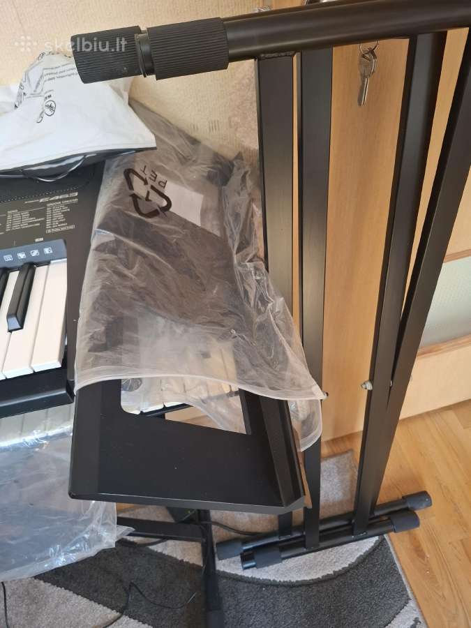 Naujas sintezatorius Yamaha Psr463 iš ekspozicijos - nuotraukos Nr. 2
