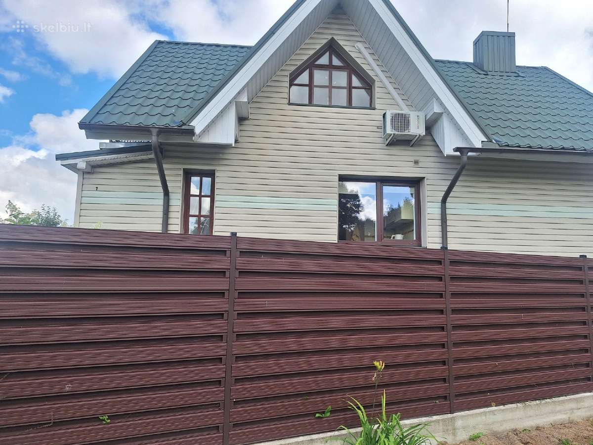 Jaukus sodo namas ant tvenkinio kranto - nuotraukos Nr. 8