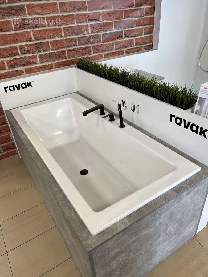 Parduodu Ravak vonią su integruotu maišytuvu - nuotraukos Nr. 2