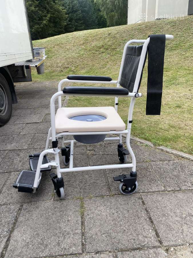 Dušo / tualeto kėdė su ratukais - nuotraukos Nr. 2