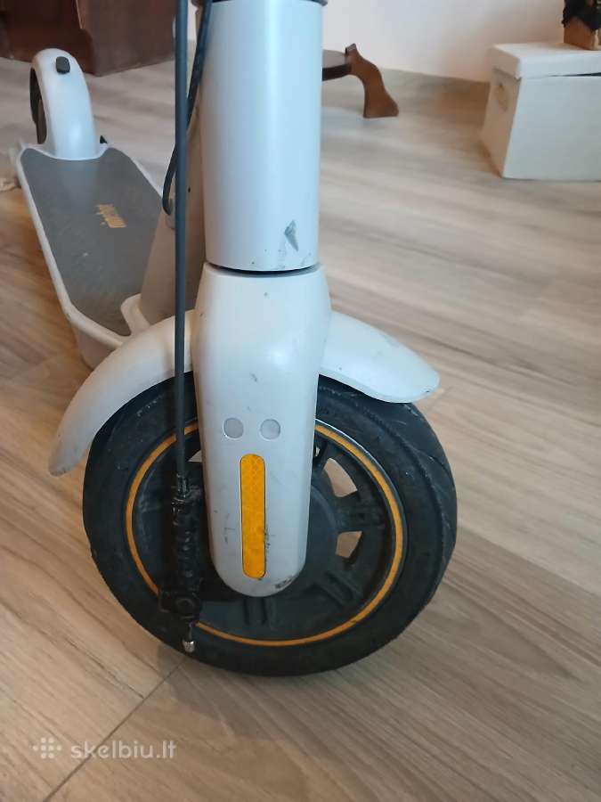 Parduodamas elektrinis paspirtukas ninebot - nuotraukos Nr. 6