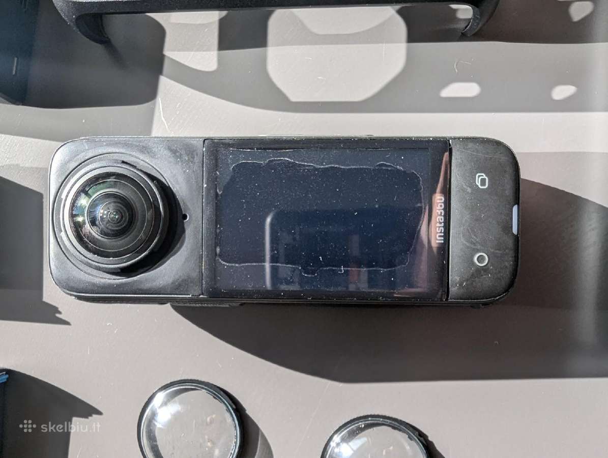 Insta360 X4 8k kamera + didelis priedų komplektas - nuotraukos Nr. 2