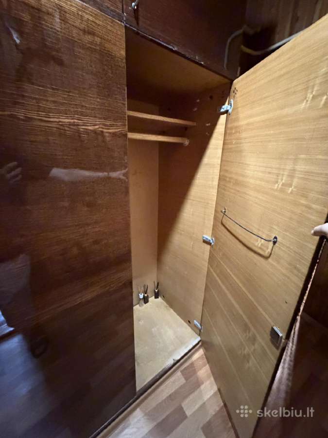 Didelė talpi spinta su antresole – 180 cm pločio - nuotraukos Nr. 4