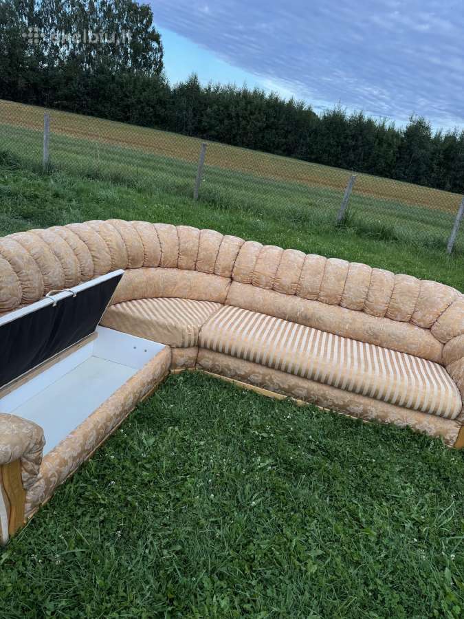 Kampas su miego funkcija ir patalynės dėže - nuotraukos Nr. 5