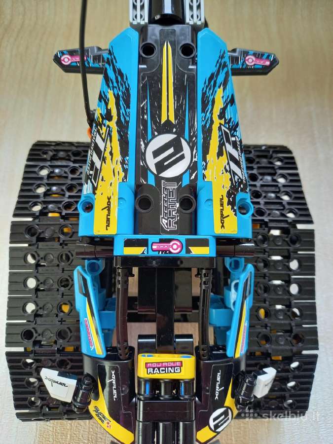 42095 Lego Technic Nuotoliniu būdu valdomas kaskad - nuotraukos Nr. 4
