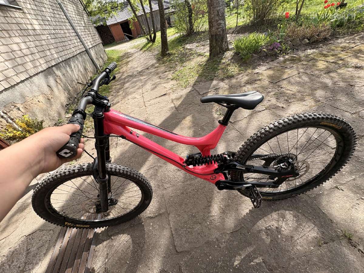 Parduodu specialized demo 8 2018 - nuotraukos Nr. 4