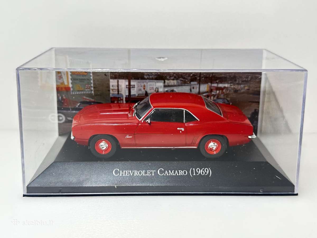 Chevrolet Camaro 1969 raudona 1:43 Salvat - nuotraukos Nr. 2