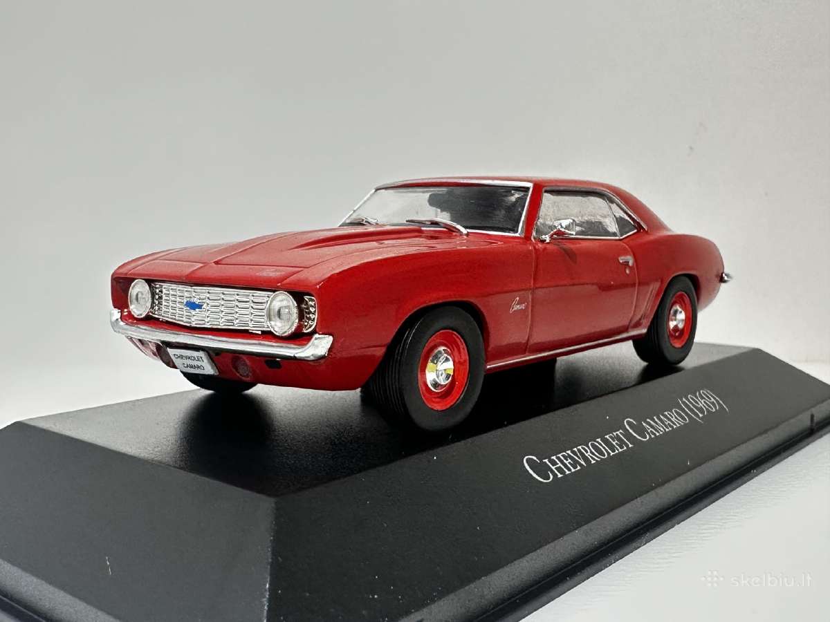 Chevrolet Camaro 1969 raudona 1:43 Salvat - nuotraukos Nr. 3