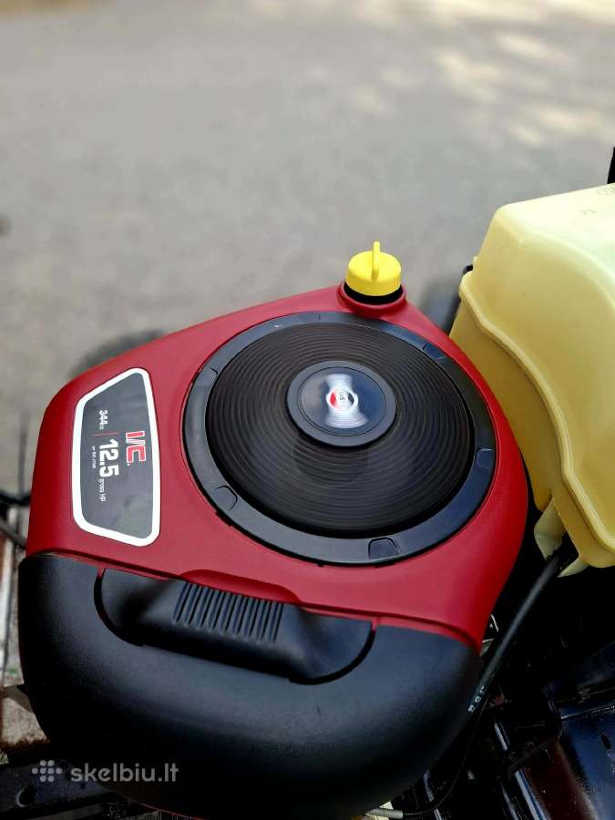 Husqvarna Lt131 Sodo traktoriukas - nuotraukos Nr. 6