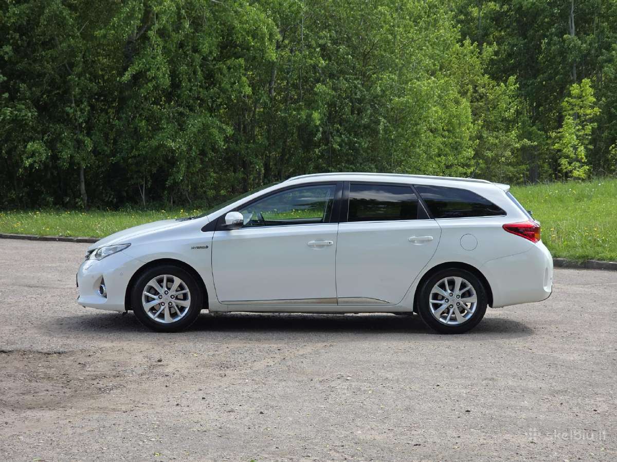 Toyota Auris 2014 - nuotraukos Nr. 4