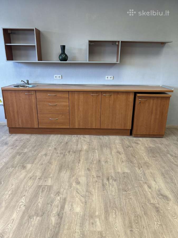 Virtuvės komp. ,stalas ,6 kėdės ir sofa - nuotraukos Nr. 2