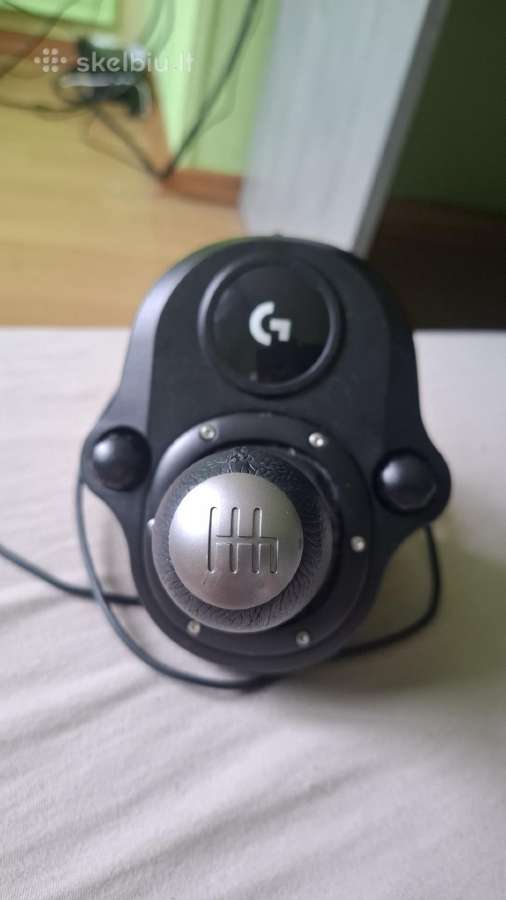 Parduodu Logitech G920 su pedalais, shifteriu - nuotraukos Nr. 3