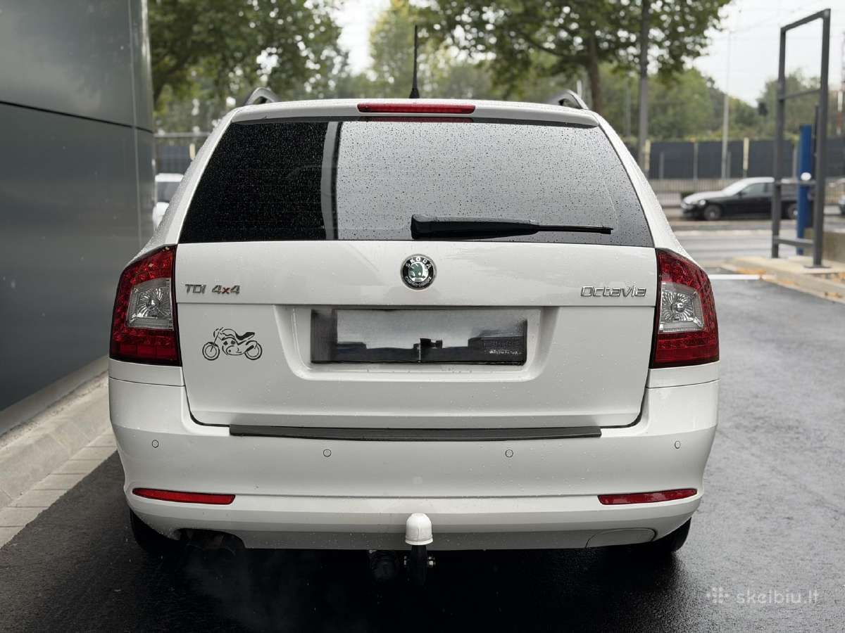 Skoda octavia 1,6 tdi 4x4 - nuotraukos Nr. 4