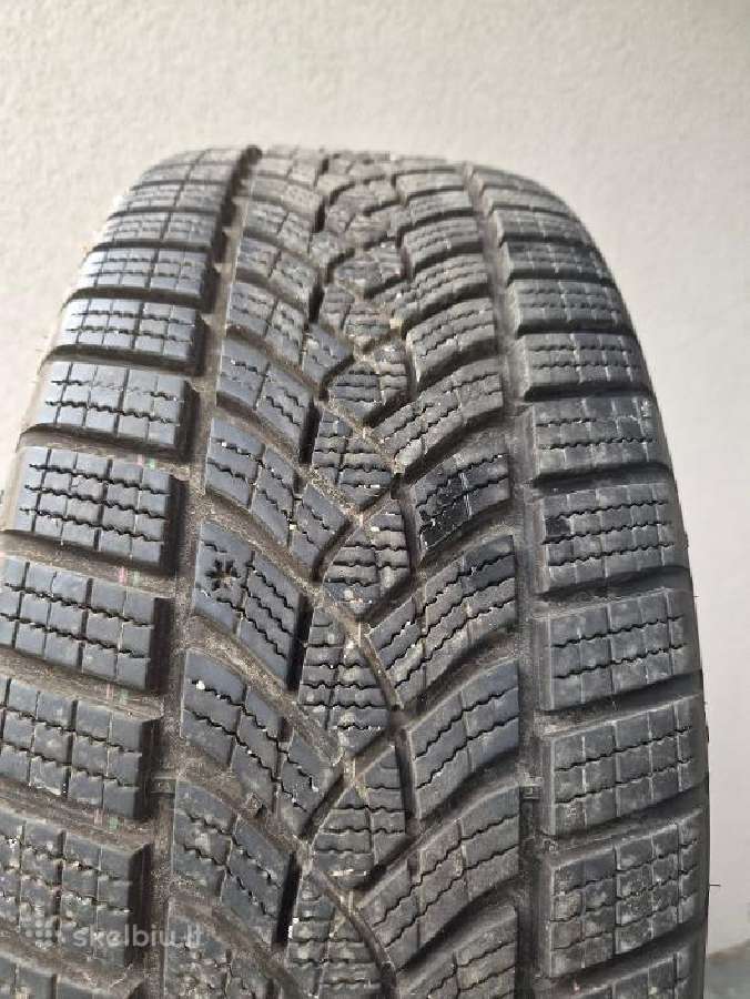 Mažai naudotos žieminės 225/55 R17 padangos - nuotraukos Nr. 2