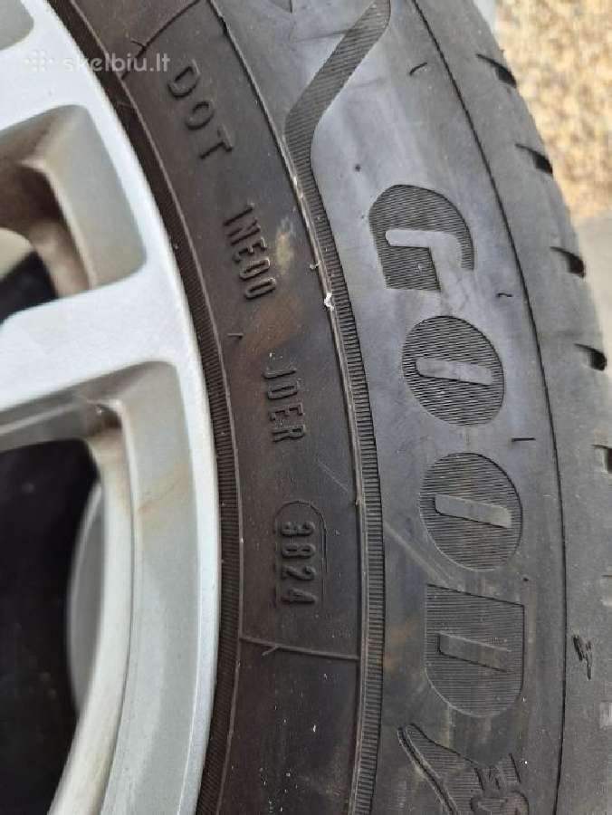 Mažai naudotos žieminės 225/55 R17 padangos - nuotraukos Nr. 6