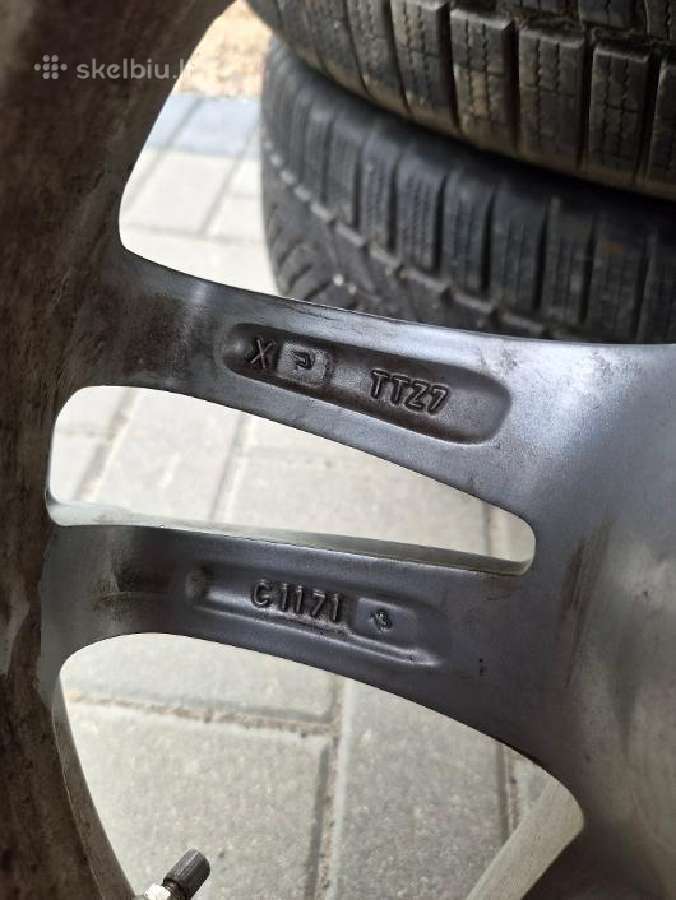 Mažai naudotos žieminės 225/55 R17 padangos - nuotraukos Nr. 10