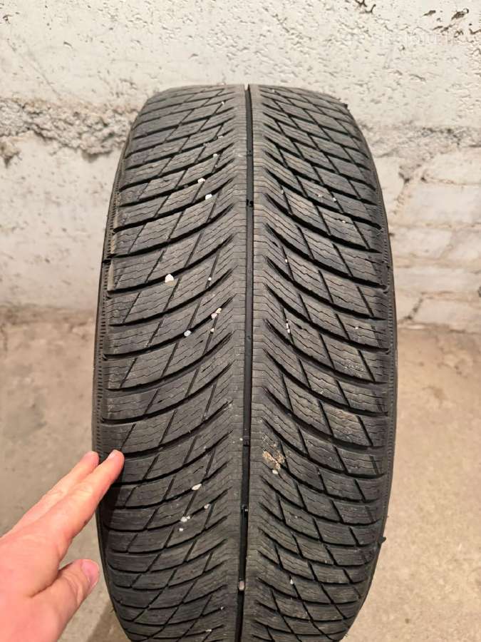 Michelin Pilot Alpin 5 Suv 235/50 R19 103 - nuotraukos Nr. 4