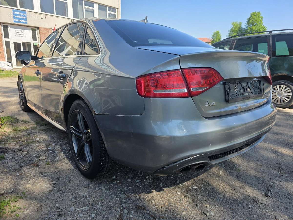 Audi A4 S4 B8 8k dalys 2010 2.0 Tfsi 155kw dalimis - nuotraukos Nr. 2