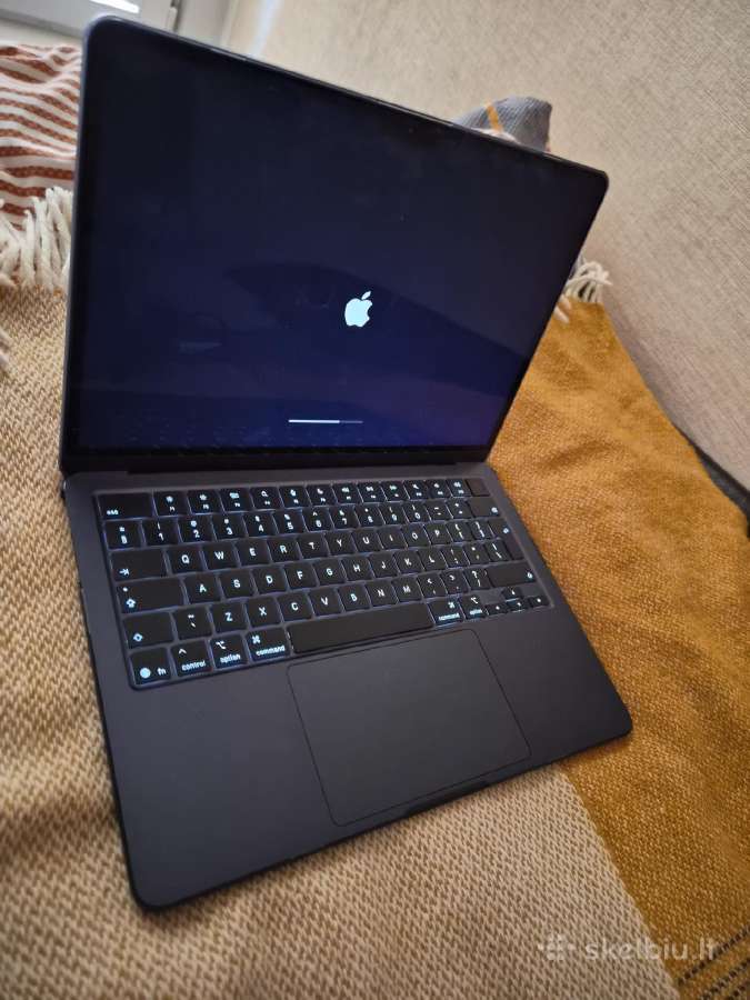 Parduodu MacBook air m4 - nuotraukos Nr. 2