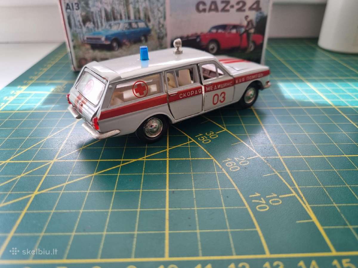 Ussr 1/43 Volga 2402 med.pagalba - nuotraukos Nr. 2