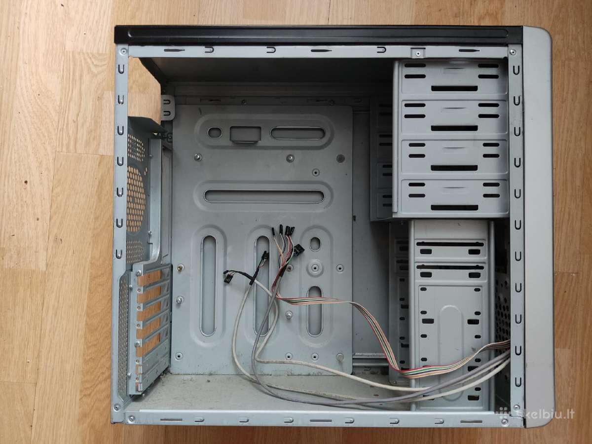 Juodos spalvos Pc korpusas - nuotraukos Nr. 3