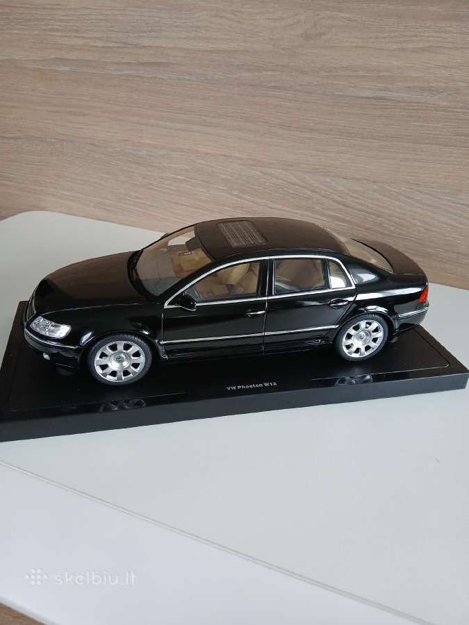 Volkswagen Phaeton W12 1:18 - nuotraukos Nr. 3