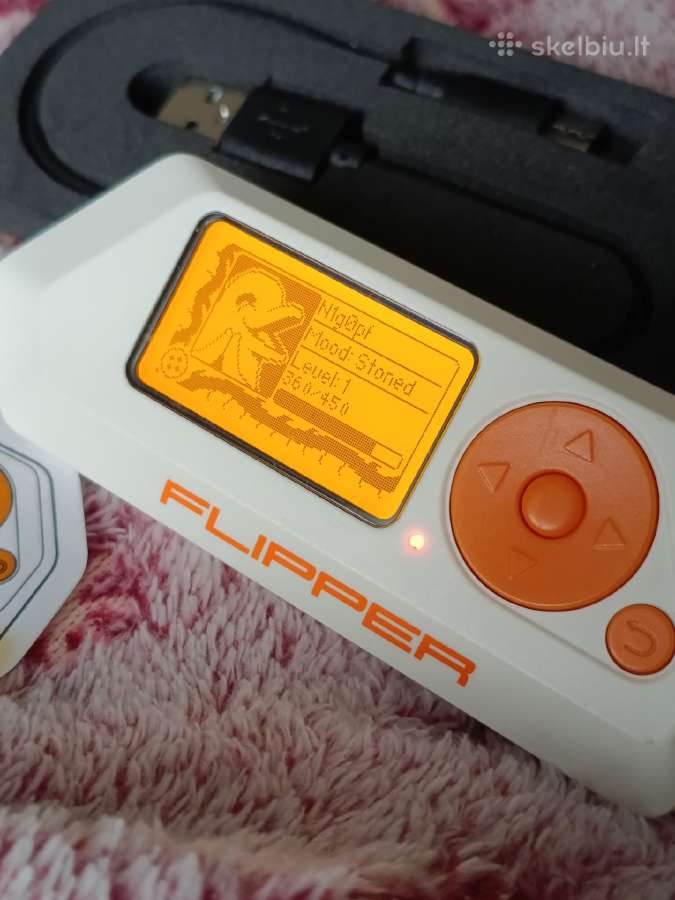 Flipper Zero Fz.1 - nuotraukos Nr. 2