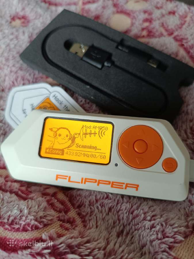 Flipper Zero Fz.1 - nuotraukos Nr. 3