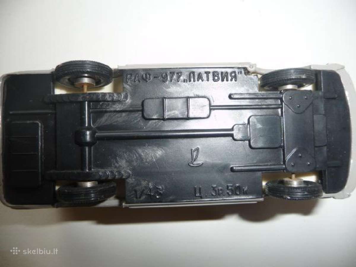 Modeliukas Raf 977 Latvija - nuotraukos Nr. 5