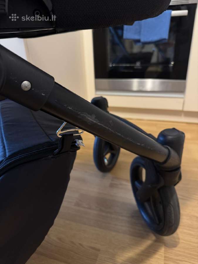 Vežimėlis ir automobilinė kėdutė - nuotraukos Nr. 12