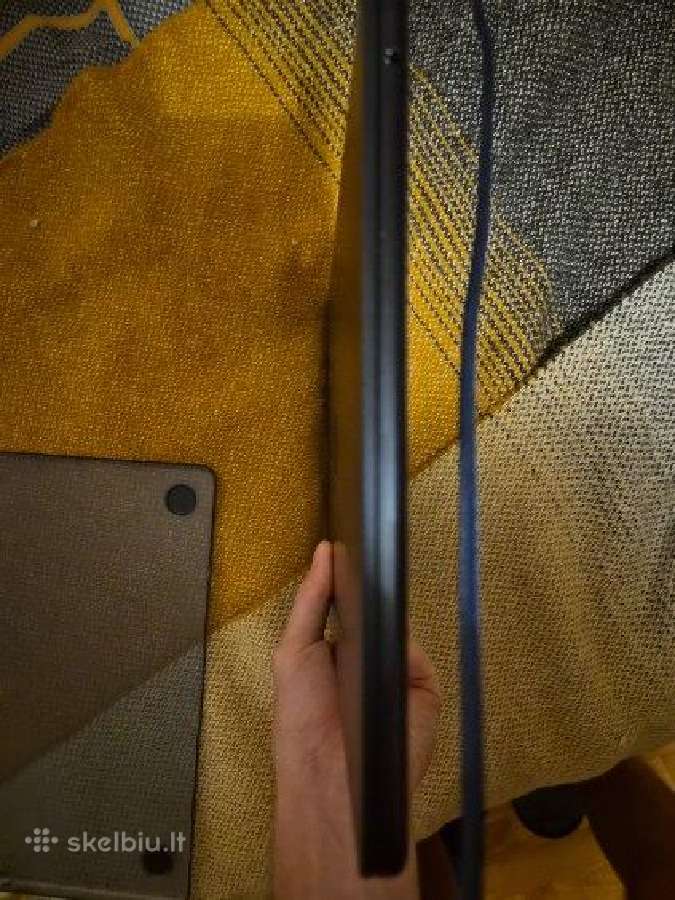 Parduodu MacBook air m4 - nuotraukos Nr. 8