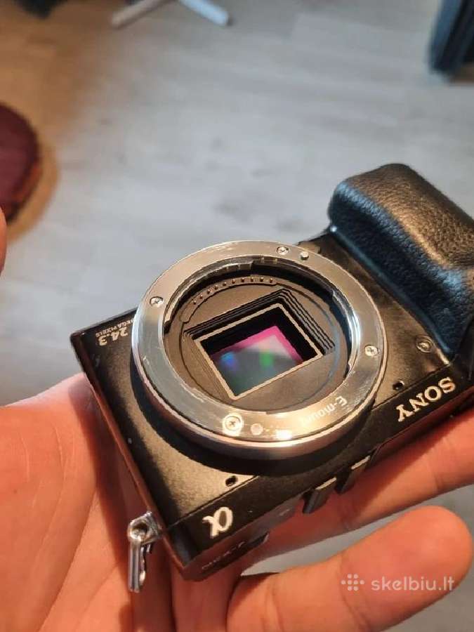 Sony Nex-7 komplektukas - nuotraukos Nr. 5