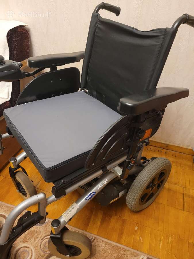Elektrinis vežimėlis Invacare Mirage - nuotraukos Nr. 2