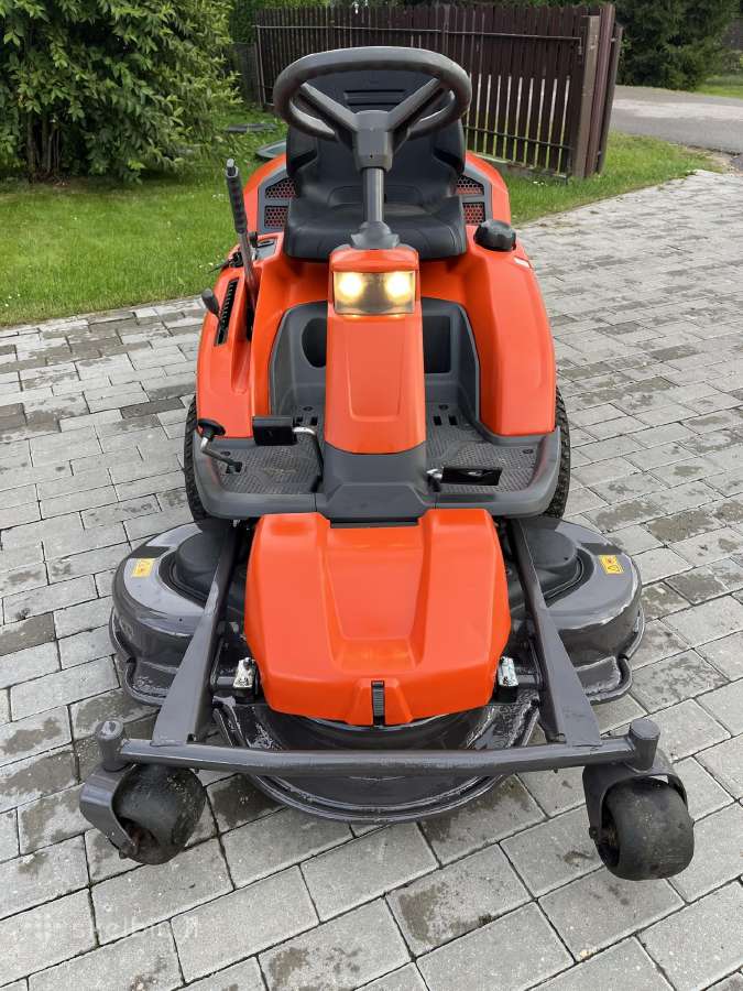 Husqvarna rider 320 Awd sodo traktoriukas - nuotraukos Nr. 2