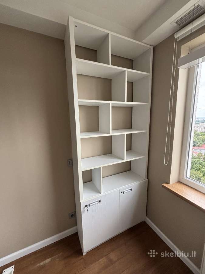Nemokamas atsiėmimas: spintele, lentyna ir drabuži - nuotraukos Nr. 2