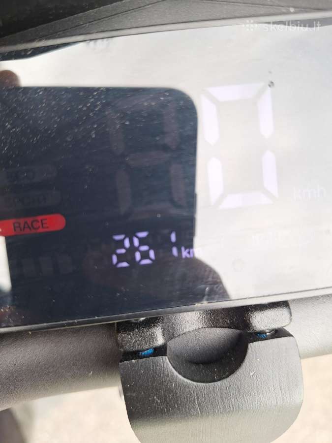 Parduodam kugoo kukirin g2 elektrinis paspirtukas - nuotraukos Nr. 7
