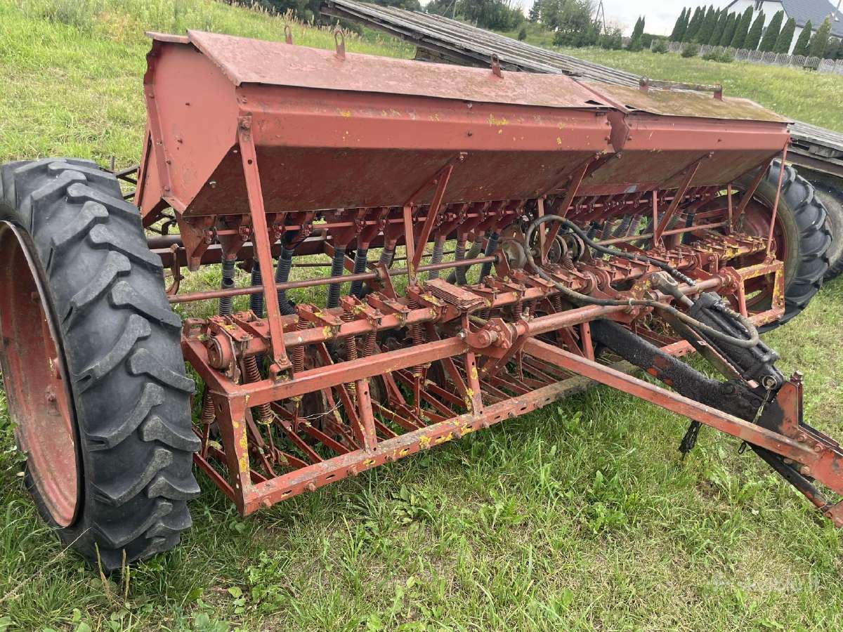 Mechaninė diskinė grūdų sėjamoji Sz-3.6 - nuotraukos Nr. 2