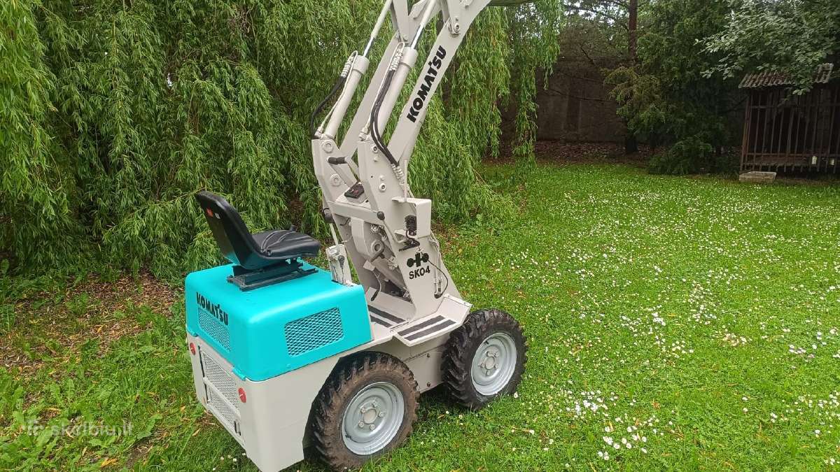 Komatsu sk04, dyzelis yanmar - nuotraukos Nr. 6
