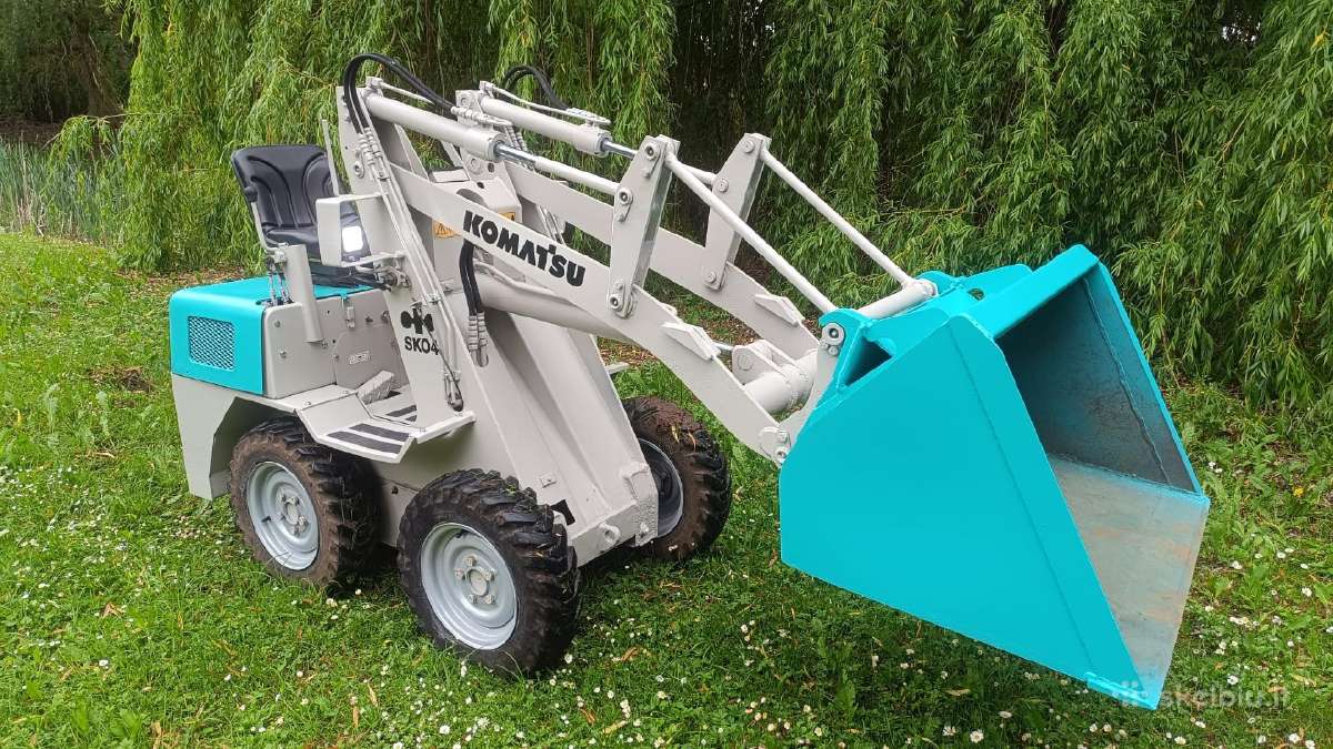 Komatsu sk04, dyzelis yanmar - nuotraukos Nr. 11