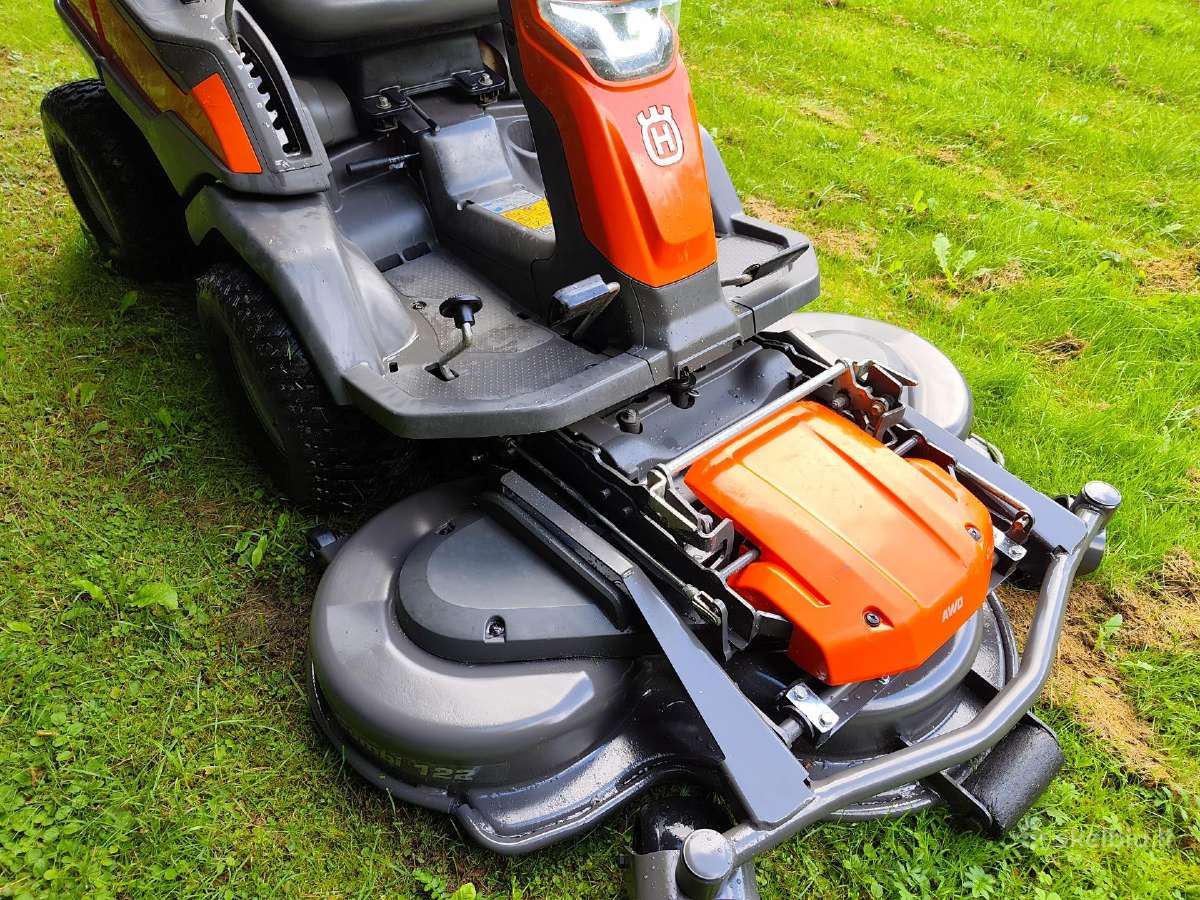 Husqvarna R 420 Tsx Awd. Profesionalus rideris - nuotraukos Nr. 7